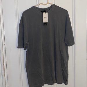 Industries AUS oversized Tee (charcoal)